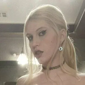 realizzywilde / ts_izzy_wilde Onlyfans Photo Gallery 