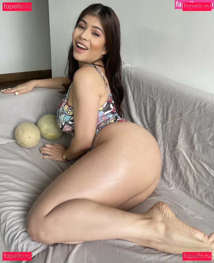 Lexyanne / lexi_aaane Onlyfans Photo Gallery 