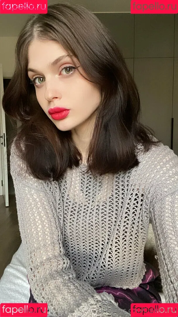 Lily Adams / adamslily / lily.adams Onlyfans Photo Gallery 