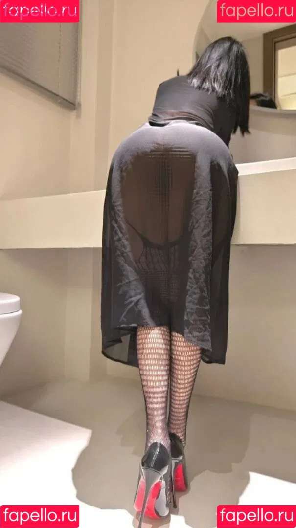 qiaoniutttt / 俏妞qiaoniuTT , 俏妞qiaoniu , qiaoniuTT , qiaoniu Onlyfans Photo Gallery 