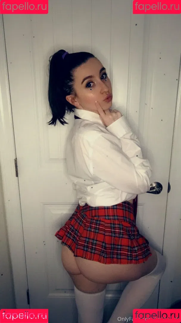 KylieeOW / kylieefans Onlyfans Photo Gallery 