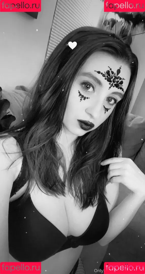 KylieeOW / kylieefans Onlyfans Photo Gallery 