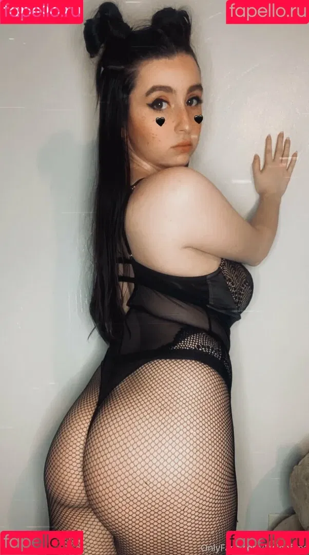 KylieeOW / kylieefans Onlyfans Photo Gallery 