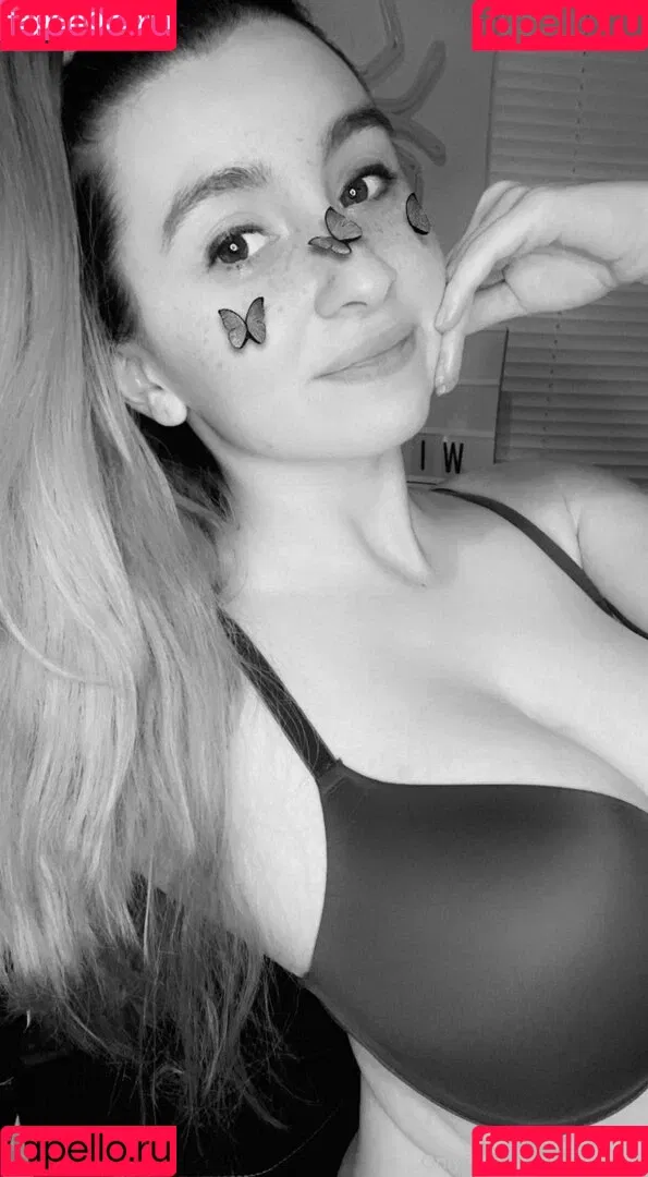 KylieeOW / kylieefans Onlyfans Photo Gallery 