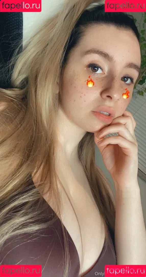 KylieeOW / kylieefans Onlyfans Photo Gallery 