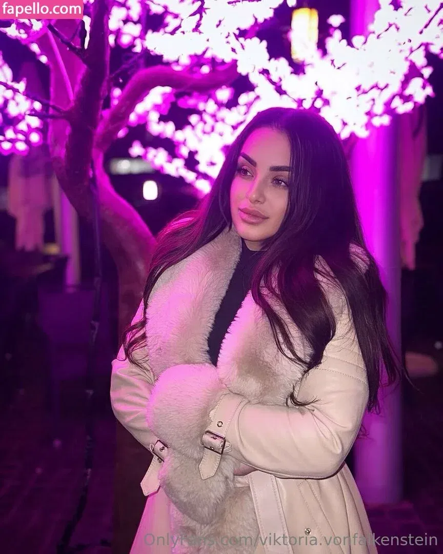 golfclub_hannover / viktoria.vonfalkenstein Onlyfans Photo Gallery 