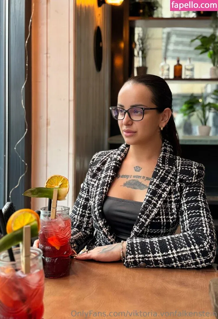 golfclub_hannover / viktoria.vonfalkenstein Onlyfans Photo Gallery 