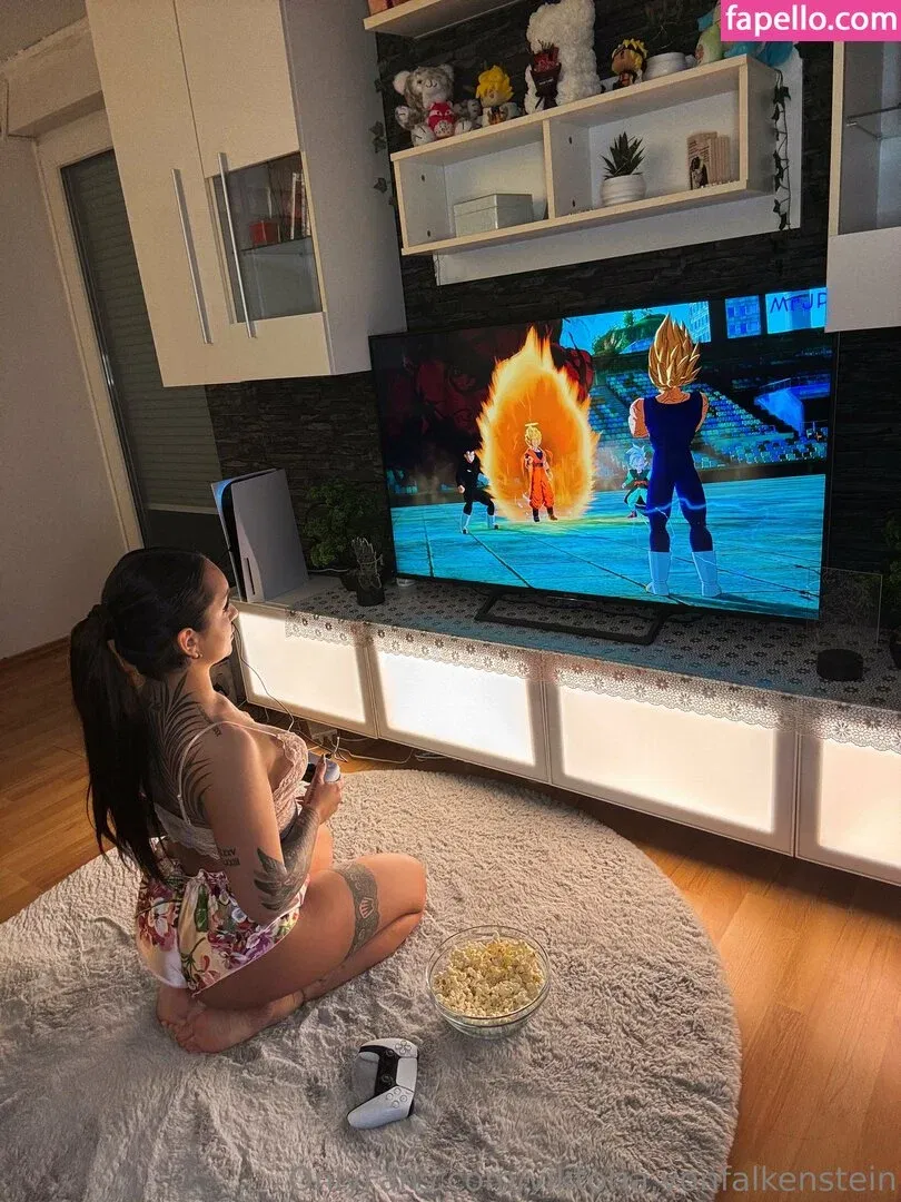 golfclub_hannover / viktoria.vonfalkenstein Onlyfans Photo Gallery 