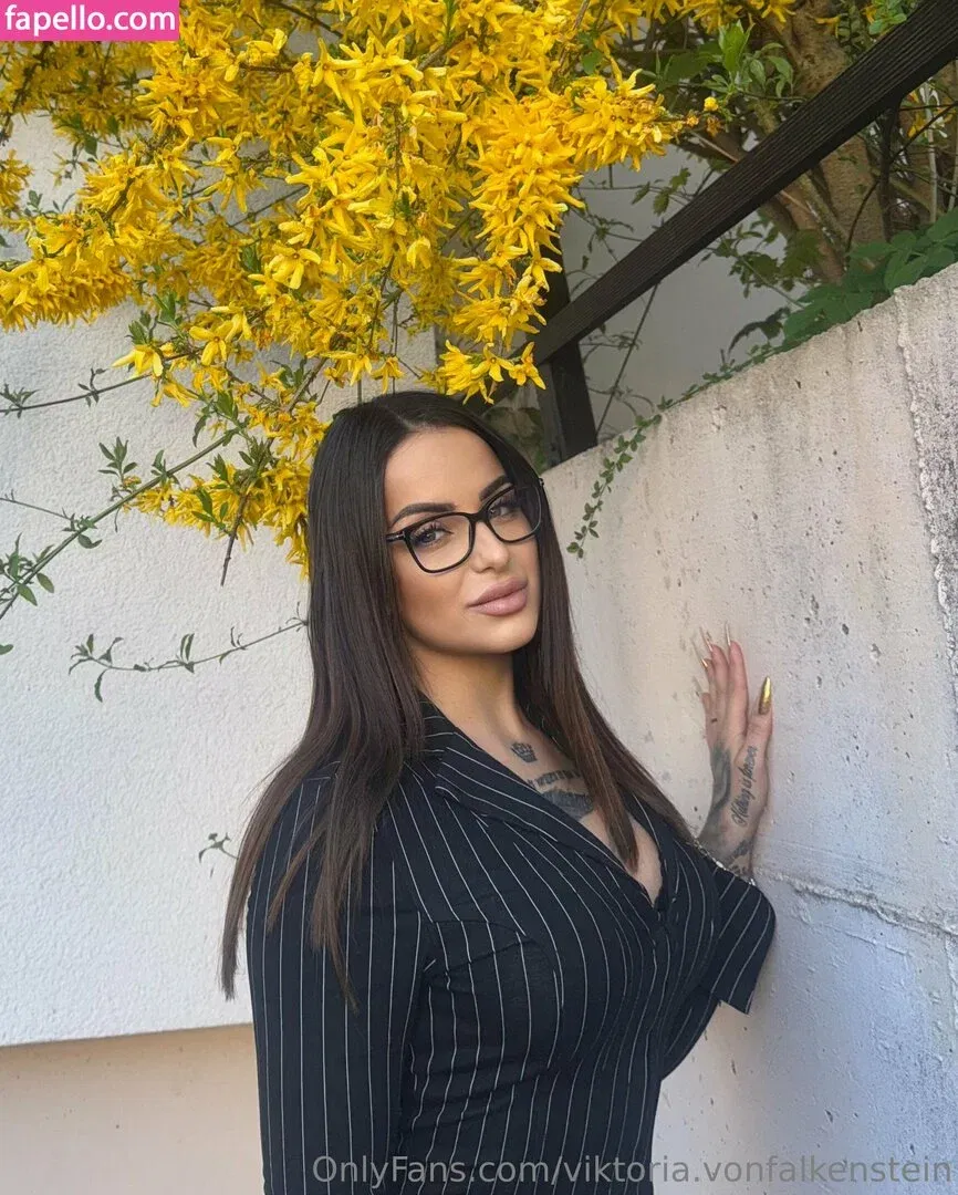 golfclub_hannover / viktoria.vonfalkenstein Onlyfans Photo Gallery 