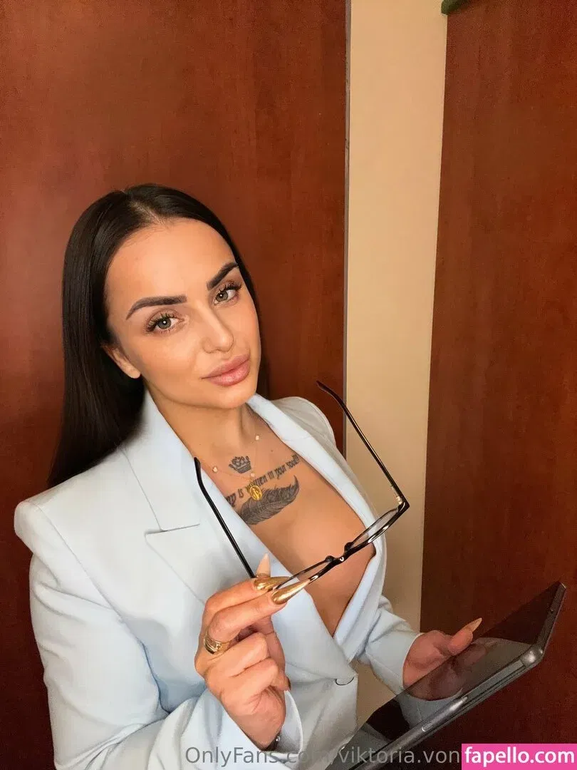 golfclub_hannover / viktoria.vonfalkenstein Onlyfans Photo Gallery 