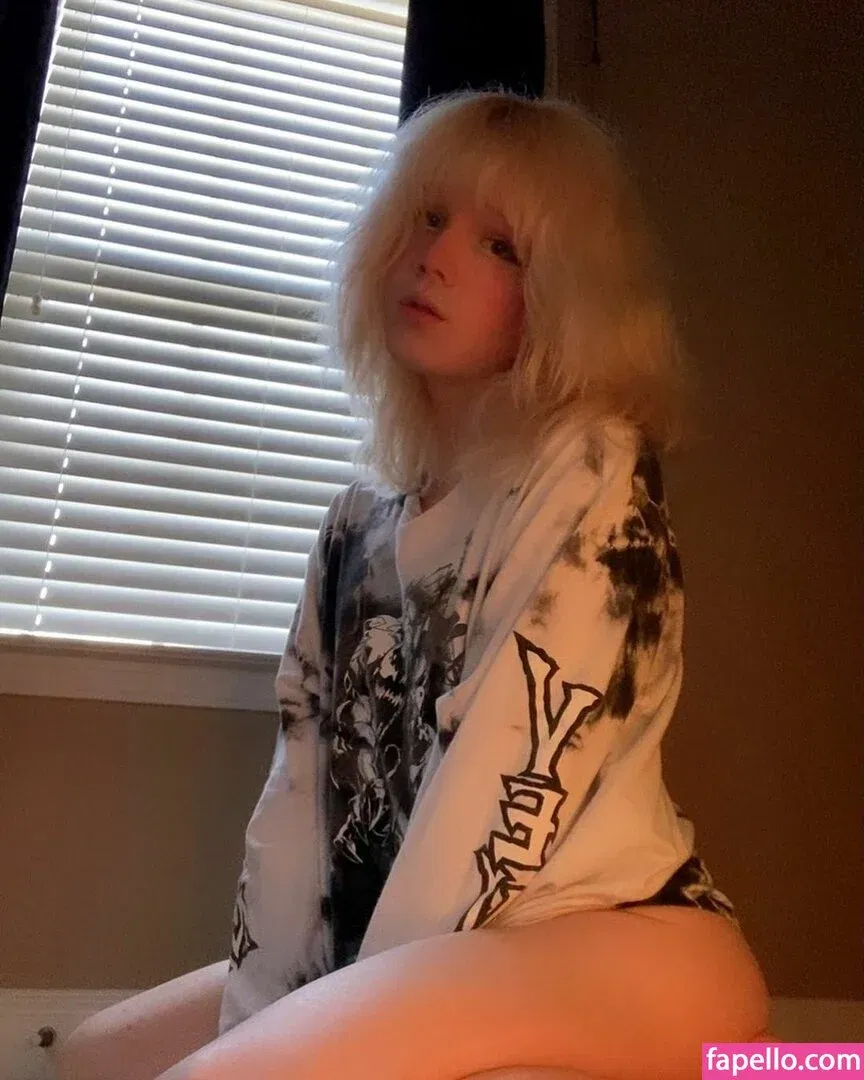 Onyushka / theonyushka Onlyfans Photo Gallery 