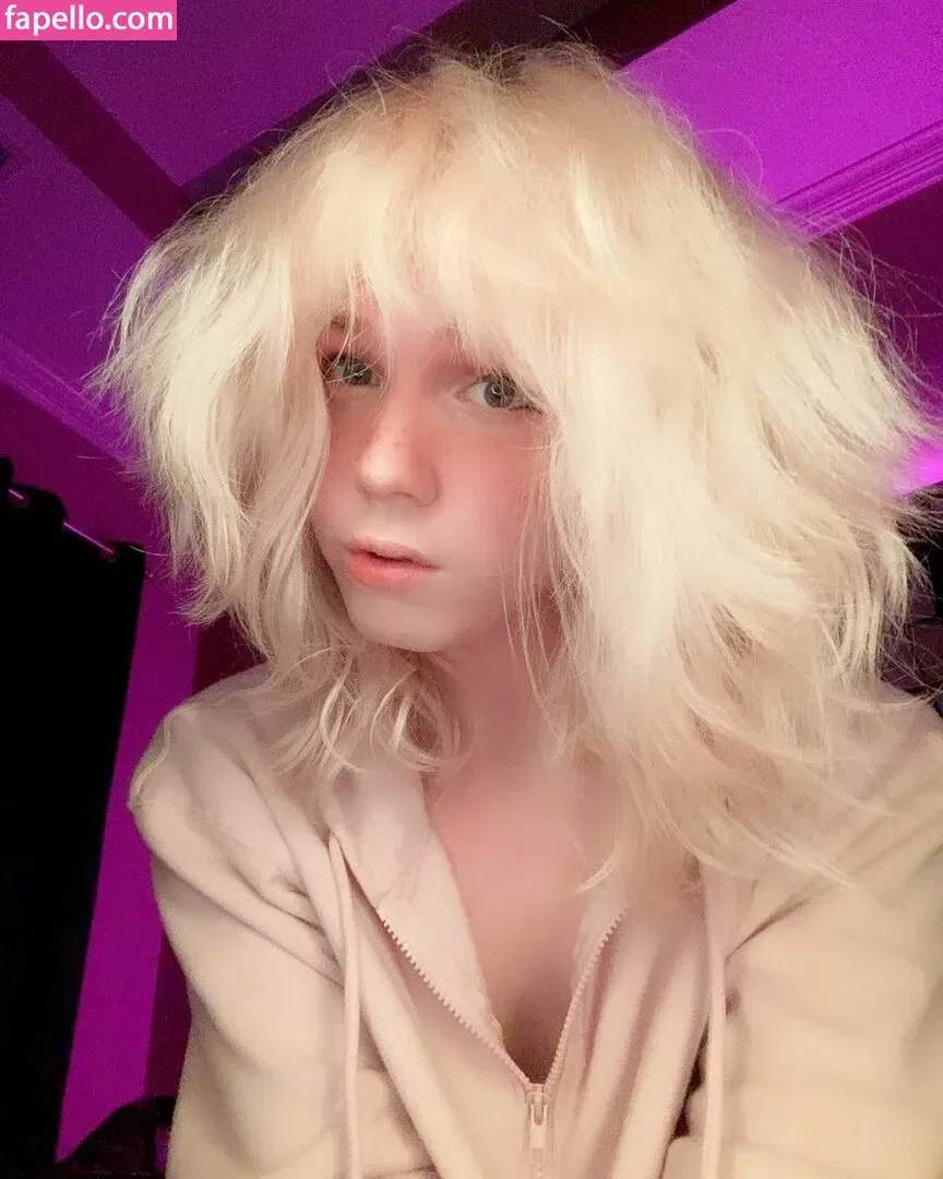 Onyushka / theonyushka Onlyfans Photo Gallery 