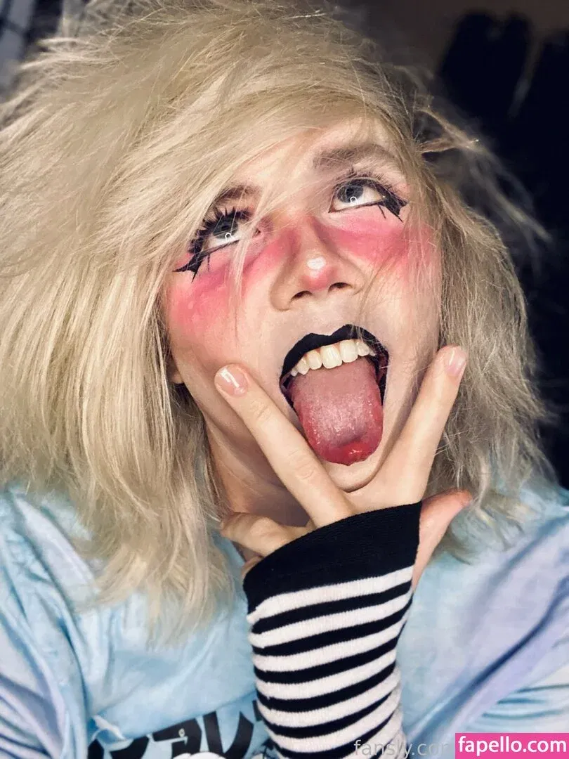 Onyushka / theonyushka Onlyfans Photo Gallery 