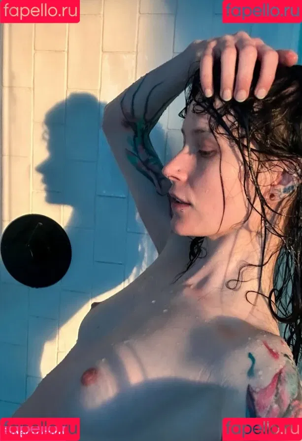 Catziilla / catzii / cptamaziing Onlyfans Photo Gallery 
