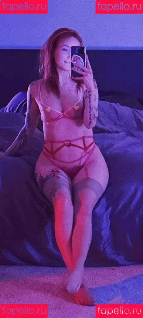 Catziilla / catzii / cptamaziing Onlyfans Photo Gallery 