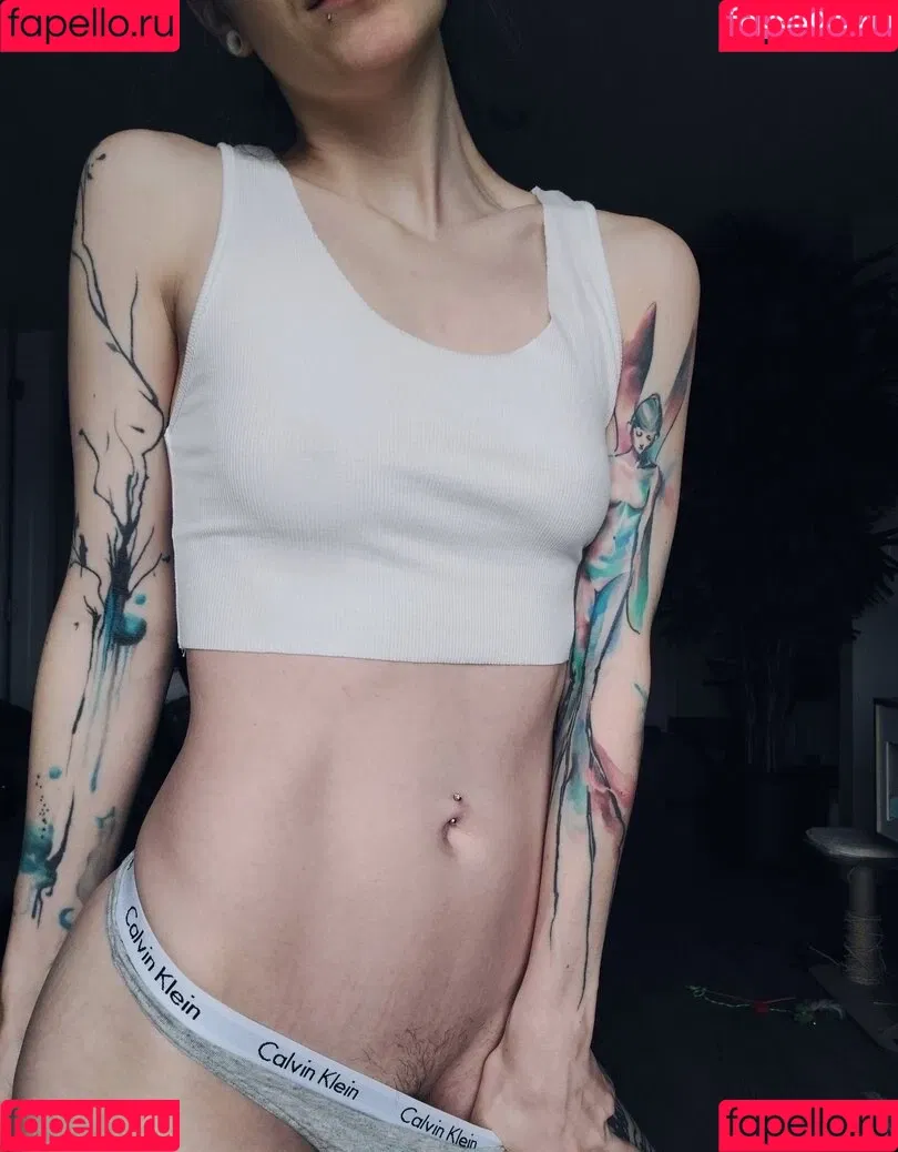 Catziilla / catzii / cptamaziing Onlyfans Photo Gallery 
