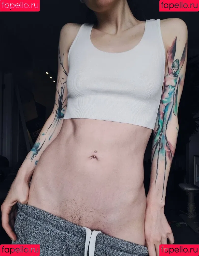 Catziilla / catzii / cptamaziing Onlyfans Photo Gallery 