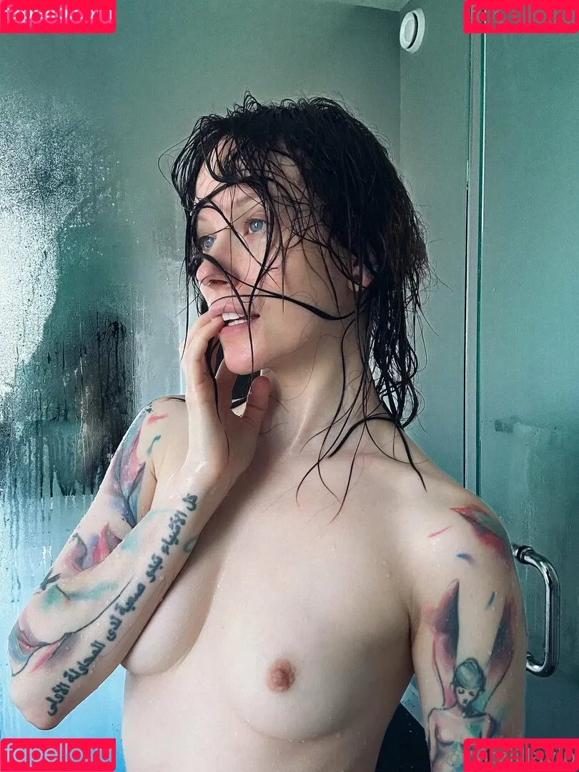 Catziilla / catzii / cptamaziing Onlyfans Photo Gallery 