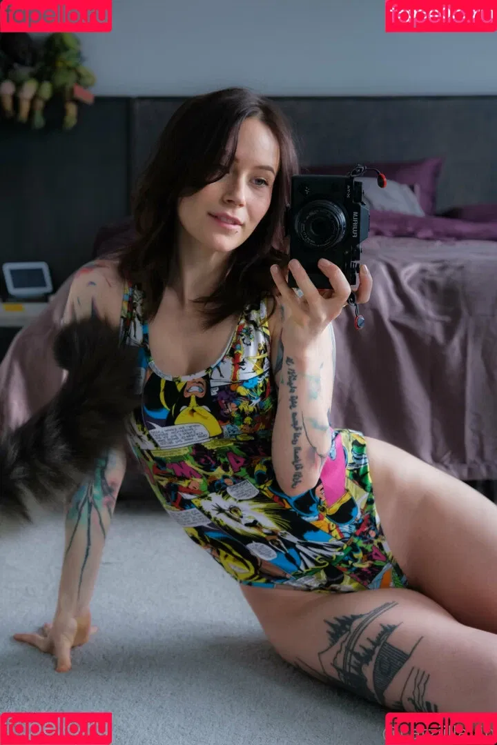 Catziilla / catzii / cptamaziing Onlyfans Photo Gallery 