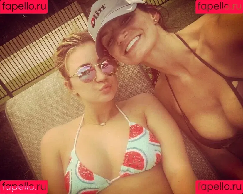 Becky Bandini / becky_bands / beckybandini Onlyfans Photo Gallery 