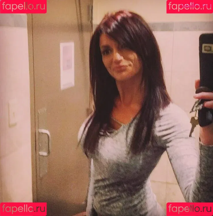 Becky Bandini / becky_bands / beckybandini Onlyfans Photo Gallery 