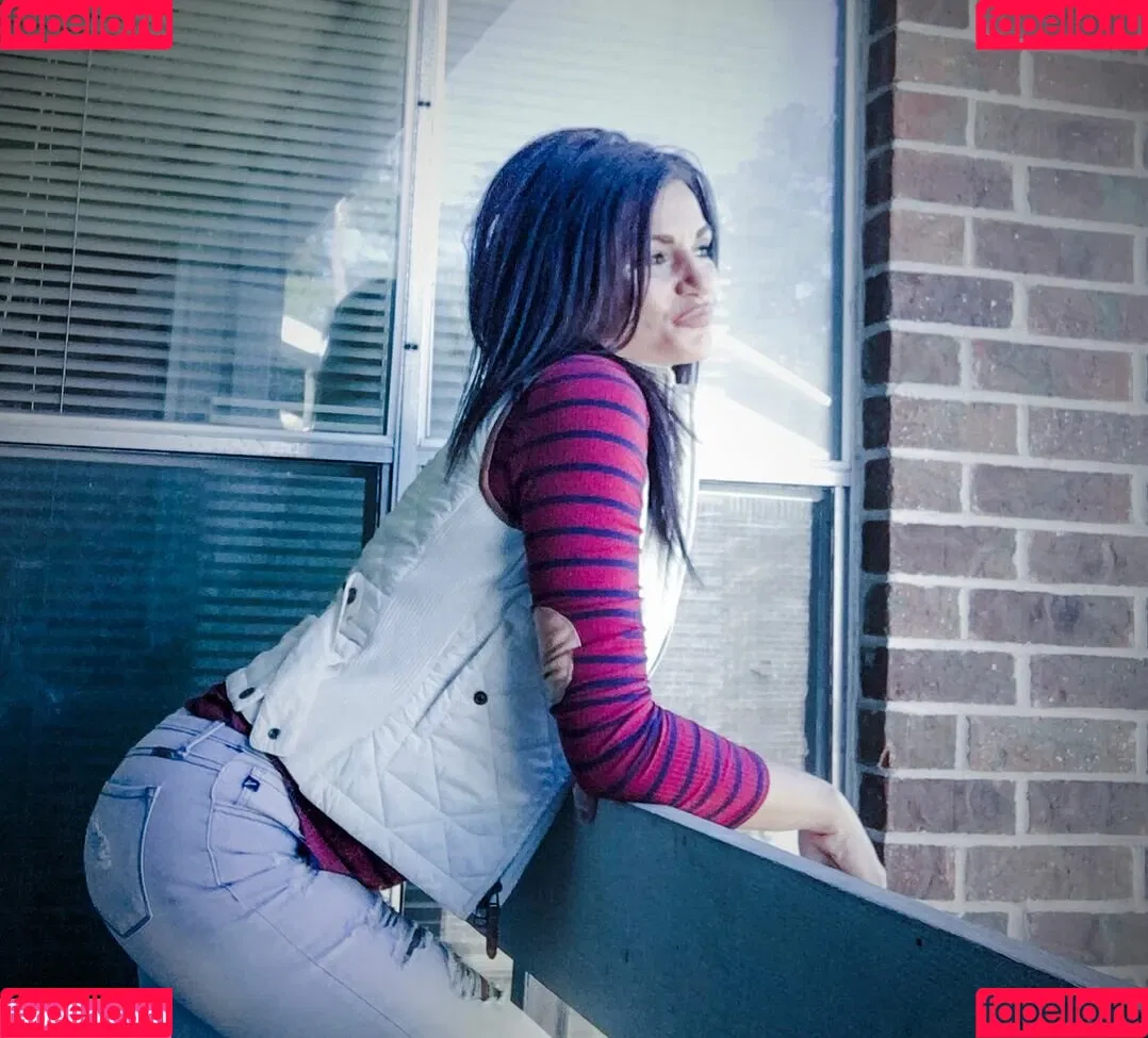 Becky Bandini / becky_bands / beckybandini Onlyfans Photo Gallery 