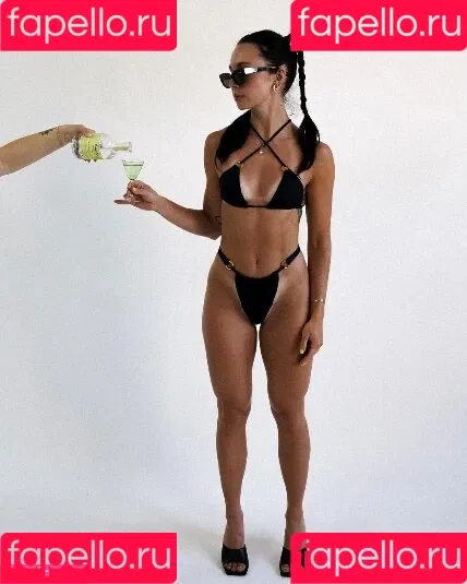 Gabby Scheyen / gabbygoessling / gabbyschey Onlyfans Photo Gallery 