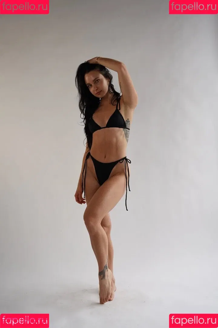 Gabby Scheyen / gabbygoessling / gabbyschey Onlyfans Photo Gallery 