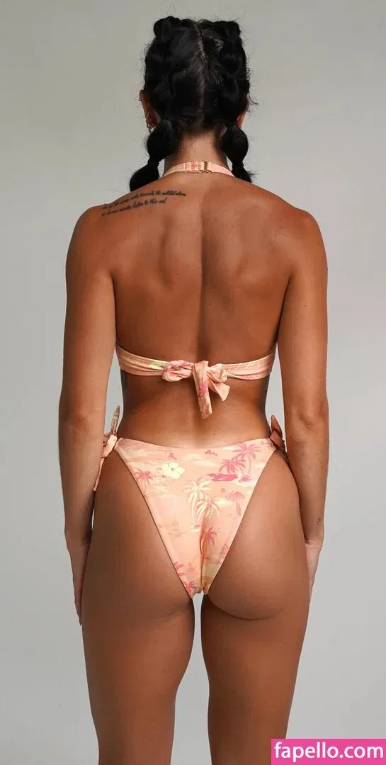 Gabby Scheyen / gabbygoessling / gabbyschey Onlyfans Photo Gallery 