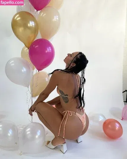 Gabby Scheyen / gabbygoessling / gabbyschey Onlyfans Photo Gallery 