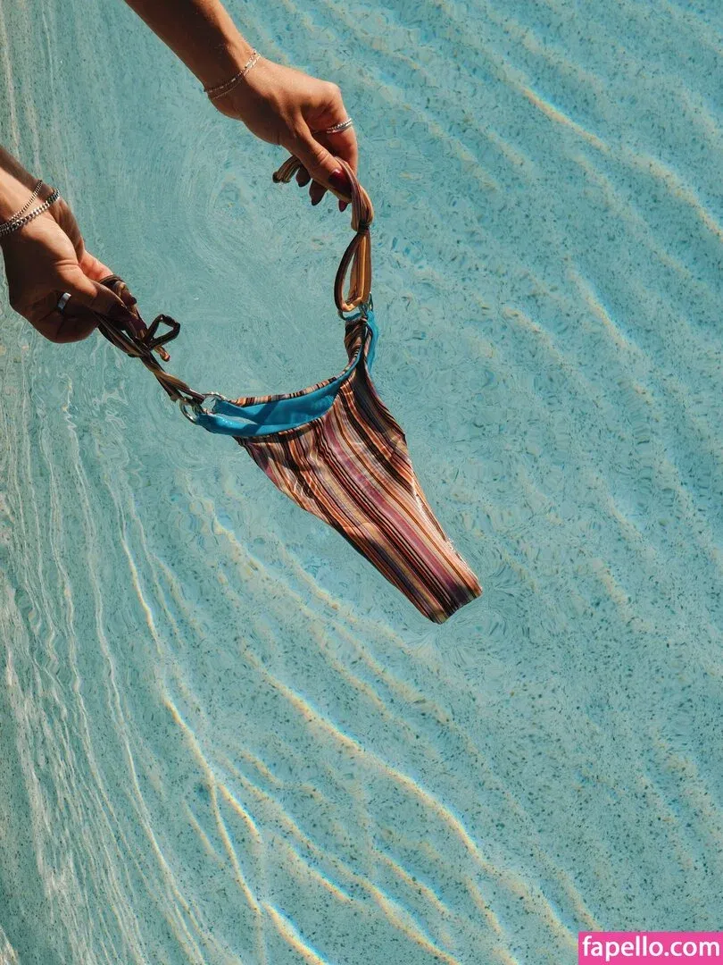 Gabby Scheyen / gabbygoessling / gabbyschey Onlyfans Photo Gallery 