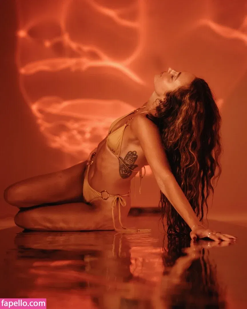 Gabby Scheyen / gabbygoessling / gabbyschey Onlyfans Photo Gallery 