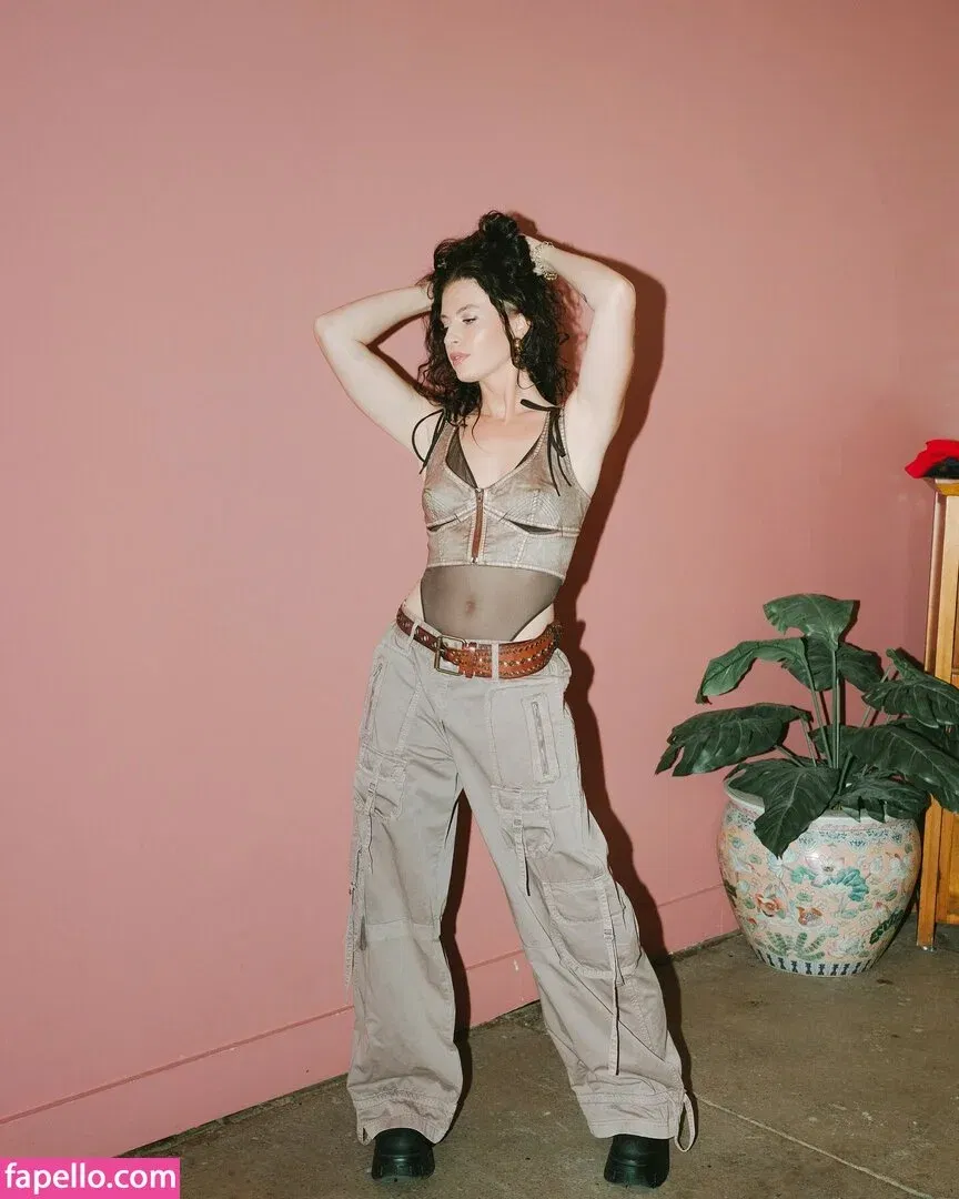 Fletcher / findingxfletcher / fletcheeer Onlyfans Photo Gallery 