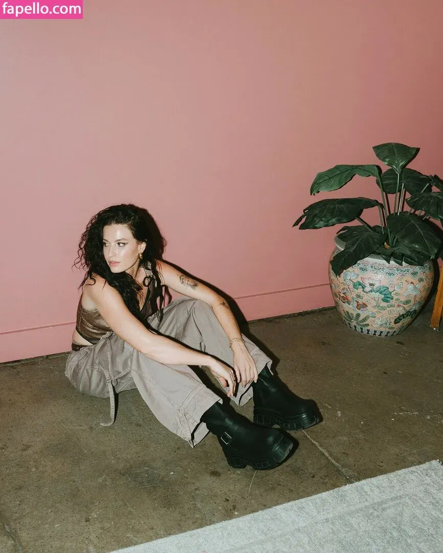 Fletcher / findingxfletcher / fletcheeer Onlyfans Photo Gallery 