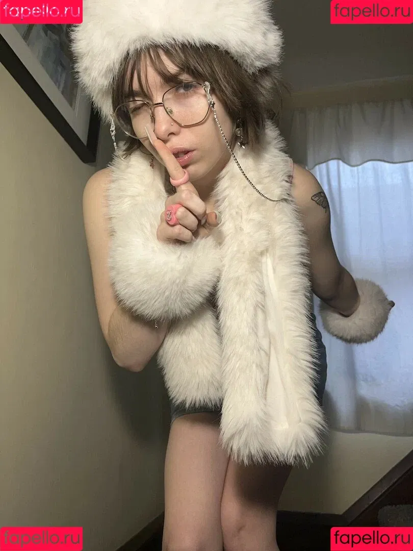 Princessemmagrace / emmamurabito / mightytinyginger Onlyfans Photo Gallery 