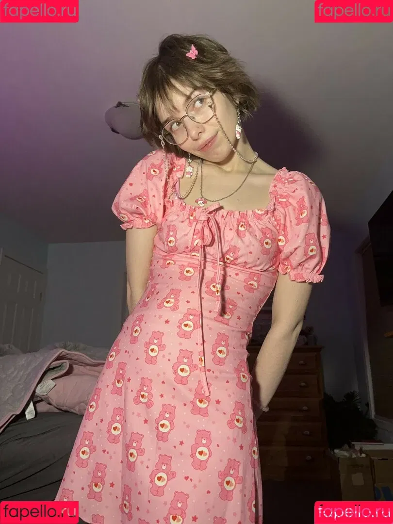 Princessemmagrace / emmamurabito / mightytinyginger Onlyfans Photo Gallery 