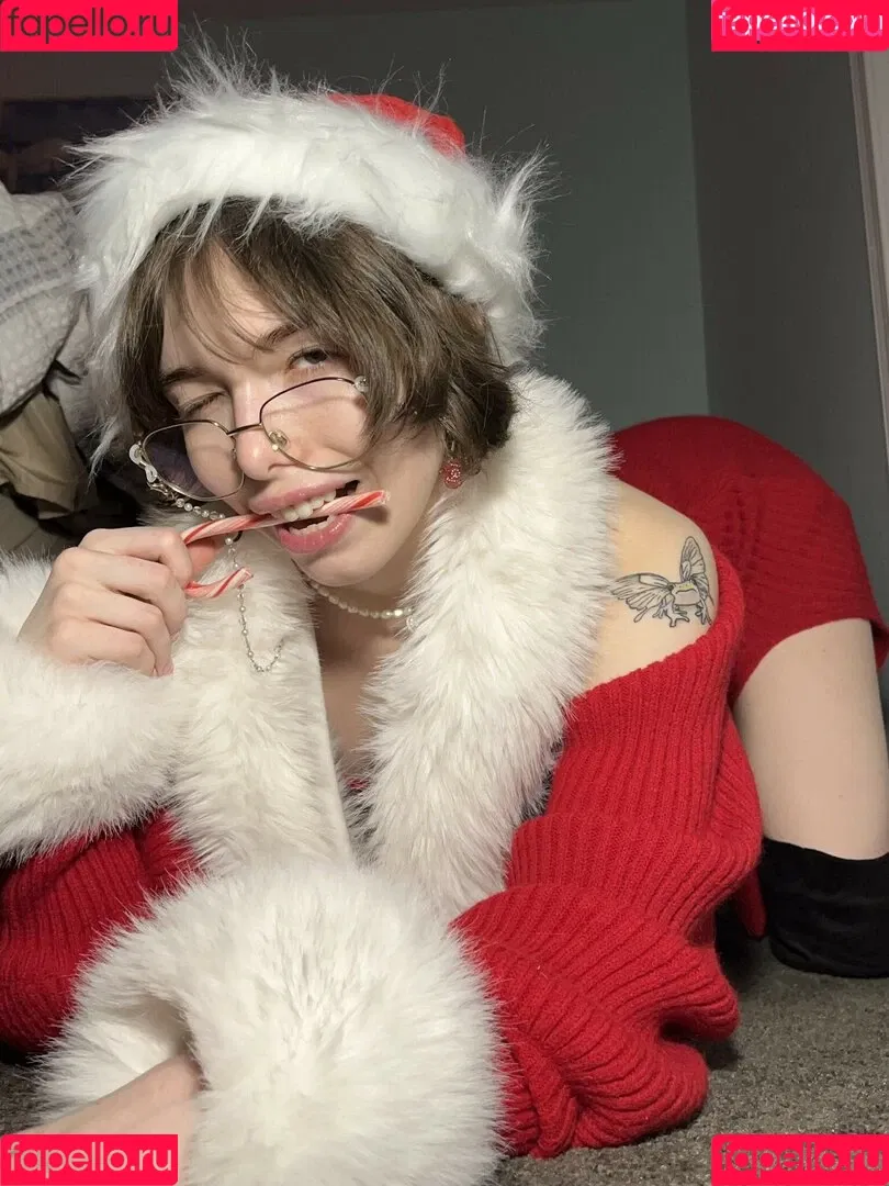 Princessemmagrace / emmamurabito / mightytinyginger Onlyfans Photo Gallery 