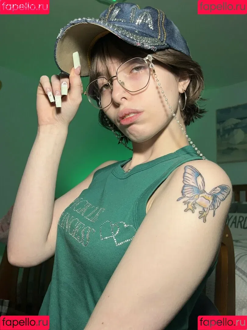 Princessemmagrace / emmamurabito / mightytinyginger Onlyfans Photo Gallery 