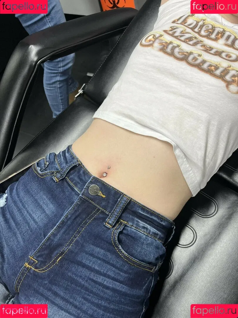 Princessemmagrace / emmamurabito / mightytinyginger Onlyfans Photo Gallery 