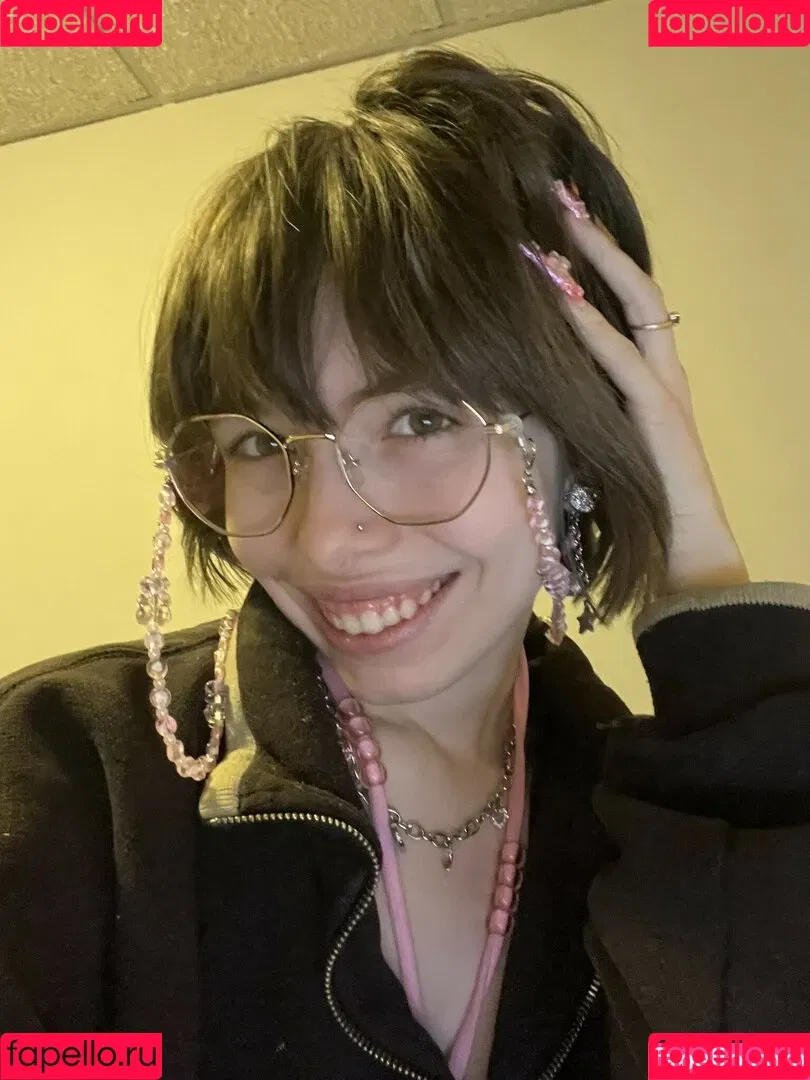 Princessemmagrace / emmamurabito / mightytinyginger Onlyfans Photo Gallery 