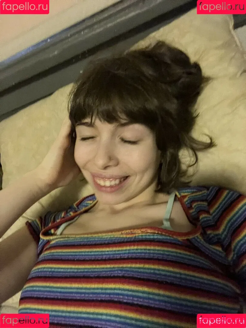 Princessemmagrace / emmamurabito / mightytinyginger Onlyfans Photo Gallery 