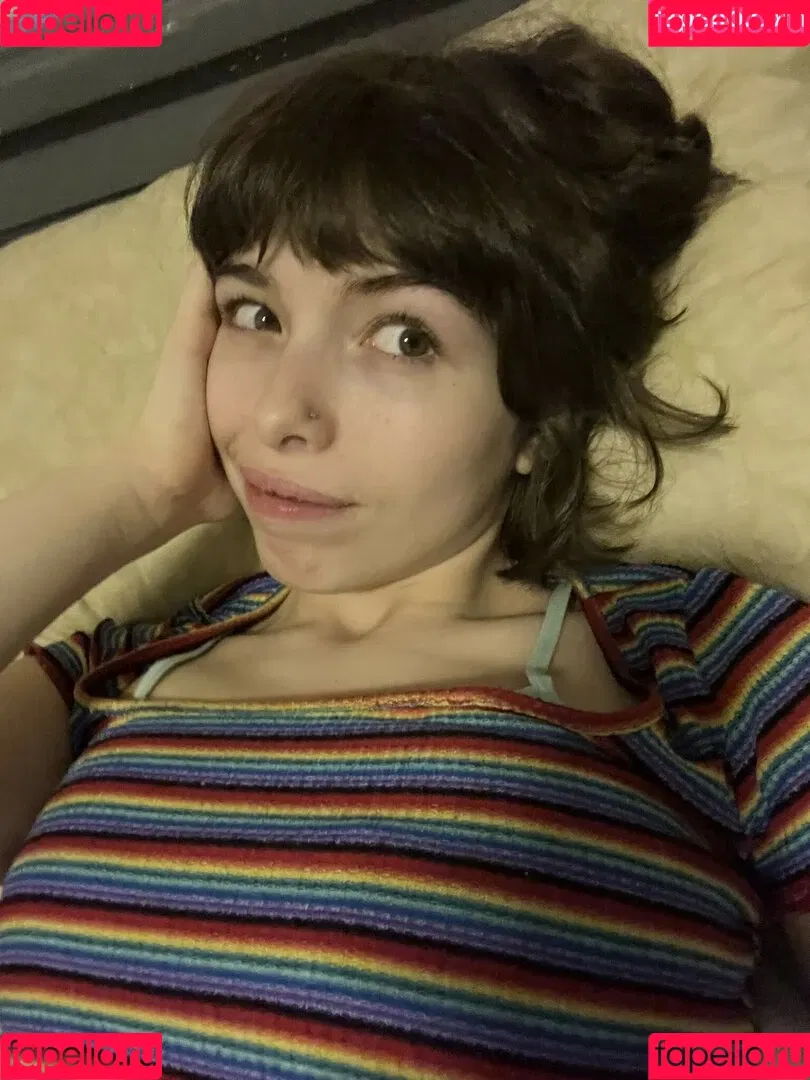 Princessemmagrace / emmamurabito / mightytinyginger Onlyfans Photo Gallery 
