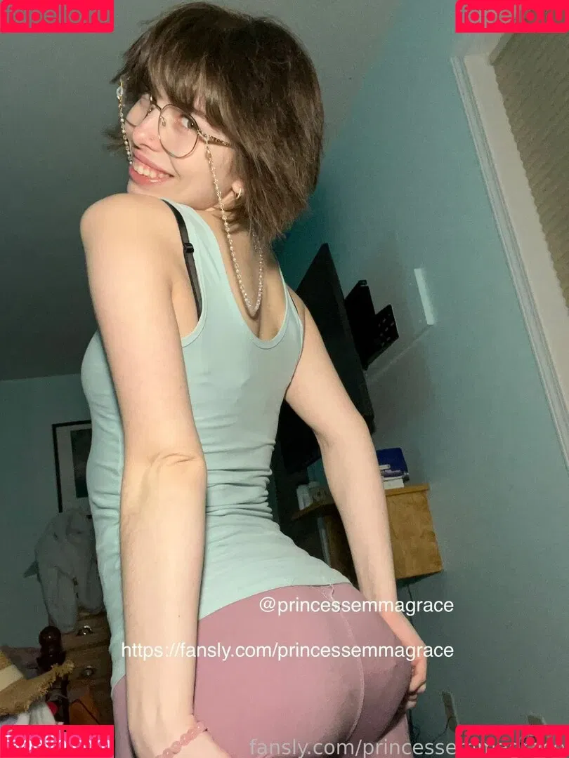Princessemmagrace / emmamurabito / mightytinyginger Onlyfans Photo Gallery 