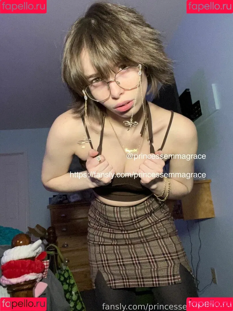 Princessemmagrace / emmamurabito / mightytinyginger Onlyfans Photo Gallery 