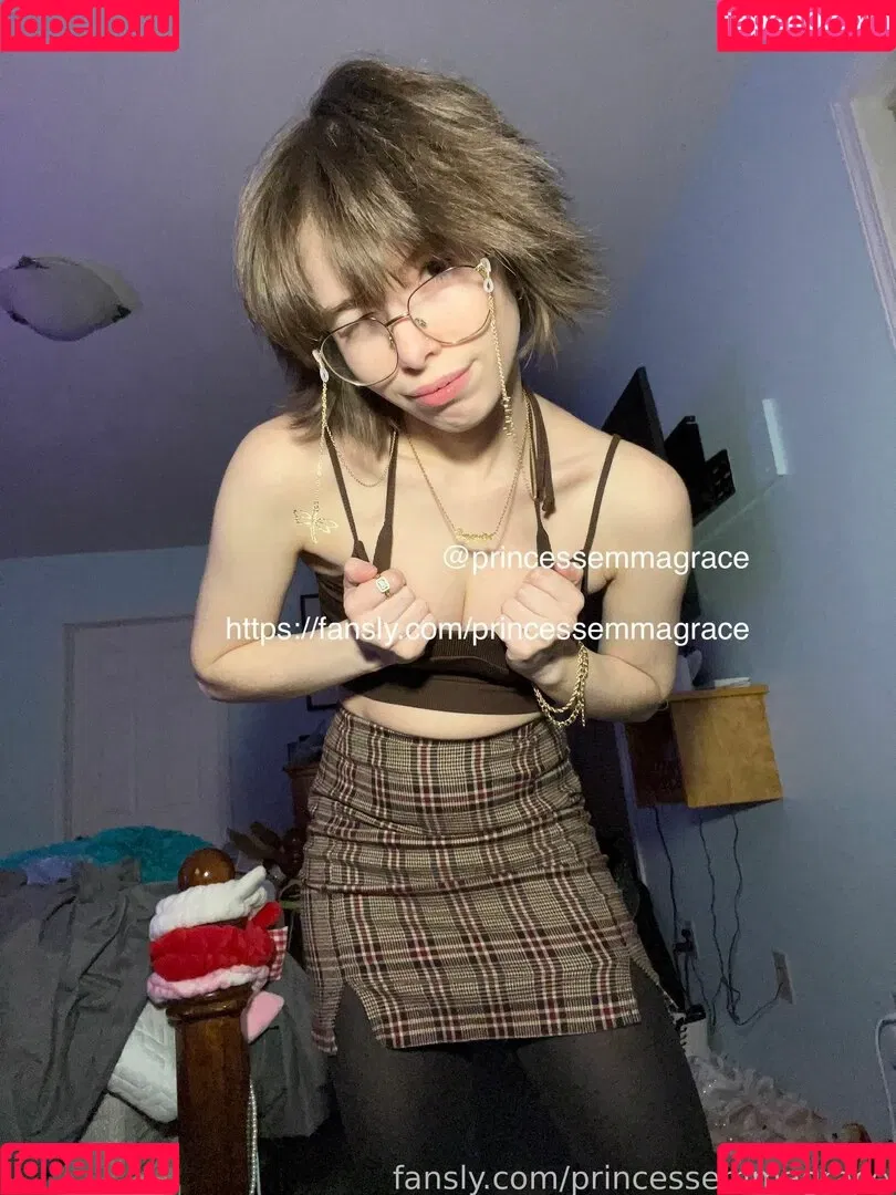 Princessemmagrace / emmamurabito / mightytinyginger Onlyfans Photo Gallery 