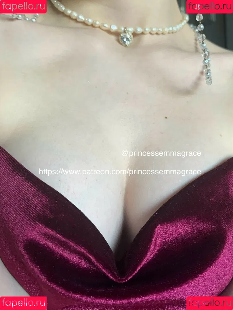 Princessemmagrace / emmamurabito / mightytinyginger Onlyfans Photo Gallery 