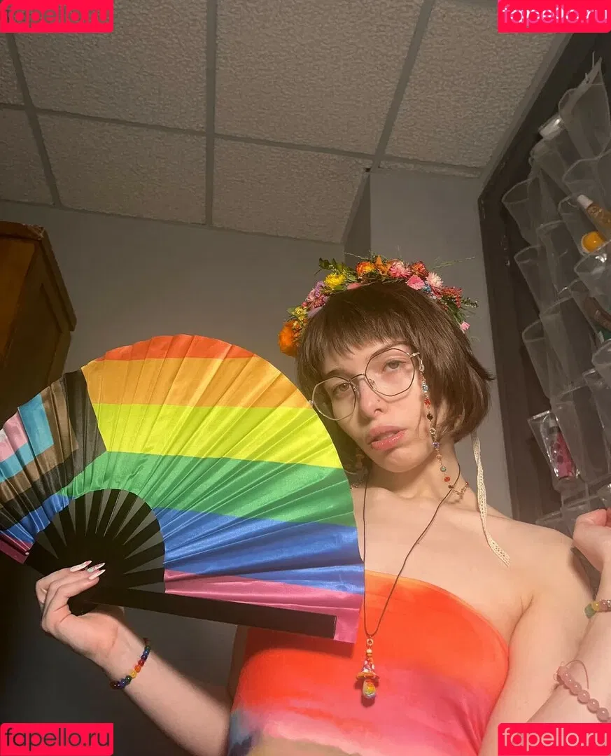 Princessemmagrace / emmamurabito / mightytinyginger Onlyfans Photo Gallery 