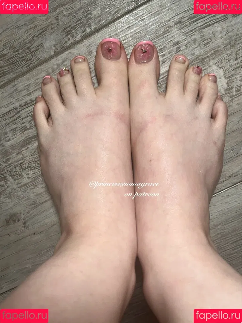 Princessemmagrace / emmamurabito / mightytinyginger Onlyfans Photo Gallery 