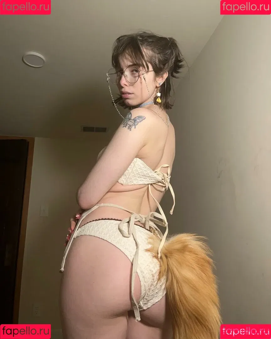 Princessemmagrace / emmamurabito / mightytinyginger Onlyfans Photo Gallery 