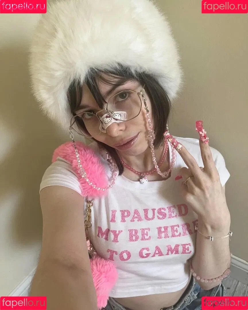Princessemmagrace / emmamurabito / mightytinyginger Onlyfans Photo Gallery 
